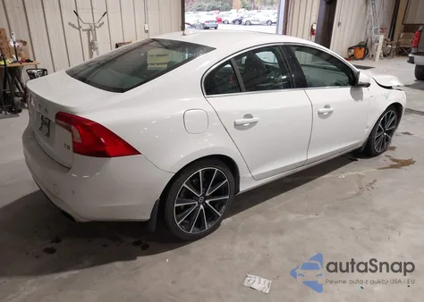 2016 Volvo S60 T5 Drive-E Premier from USA, damaged, VIN YV126MFKXG2410403